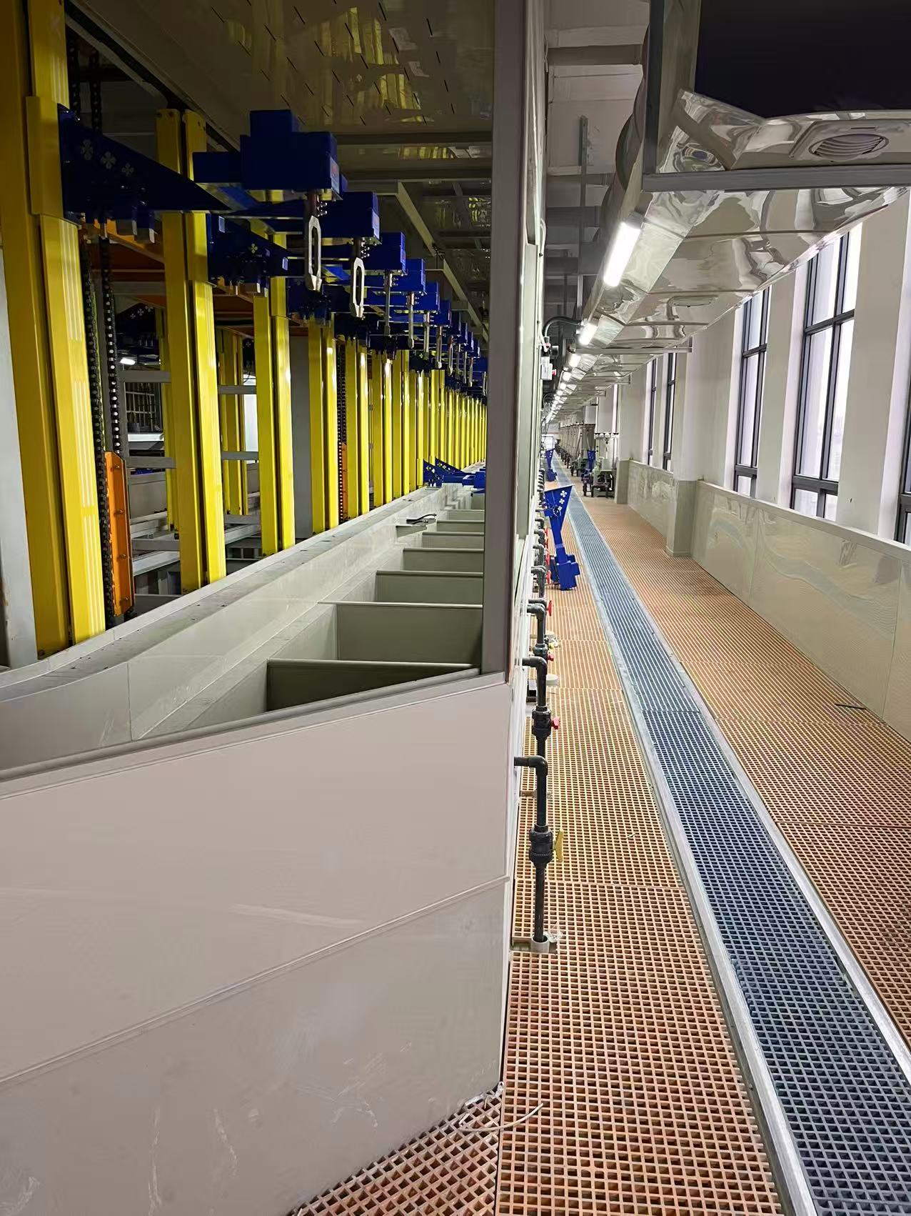 科伟泰自动化生产线